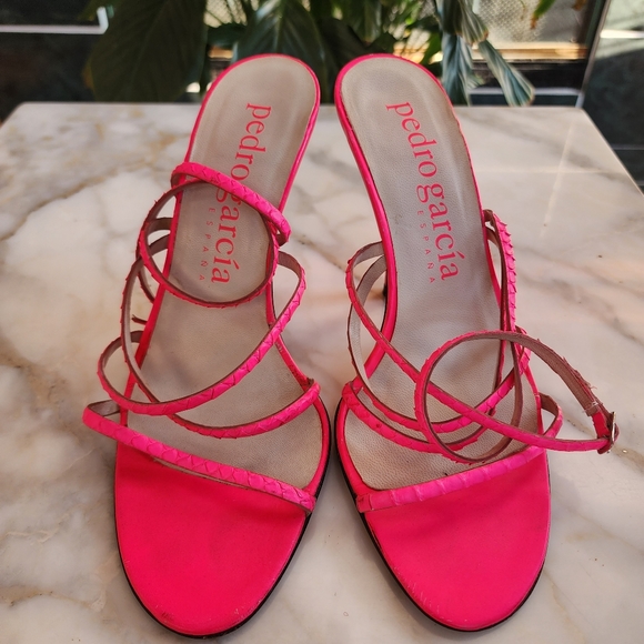 Pedro Garcia Bright Pink Strappy Heels, Sz 38 - Picture 3 of 15